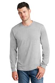 Photo 1 of 
Unisex Long Sleeve Core Cotton Tee size small 