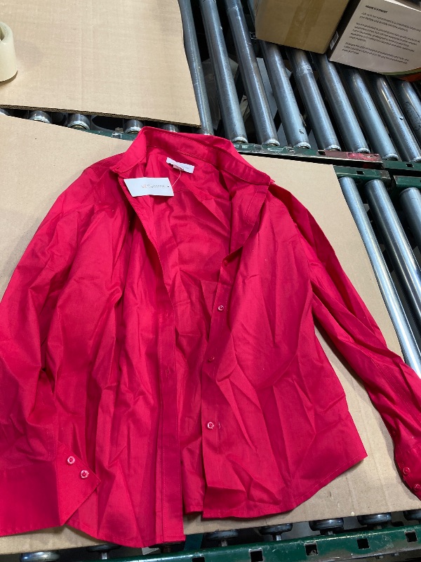 Photo 1 of Liz Claiborne Blouse Women's Medium Red Floral size medium 