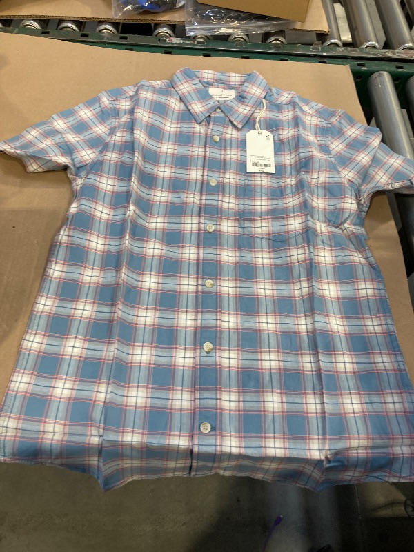 Photo 1 of  Men's Short Sleeve Woven Shirt ( size small ) 