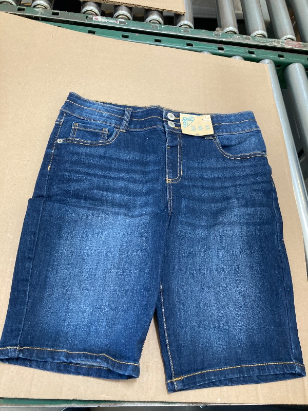 Photo 1 of Thereabout Jean Shorts ( size 16 reg )