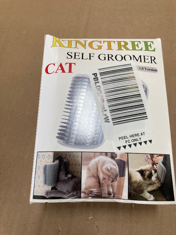 Photo 1 of Kingtree Cat Corner Scratcher Self Groomer with Catnip, 2 Pack Softer Cat Face Scratchers Wall Corner Grooming Massage Combs for Long & Short Fur Cats