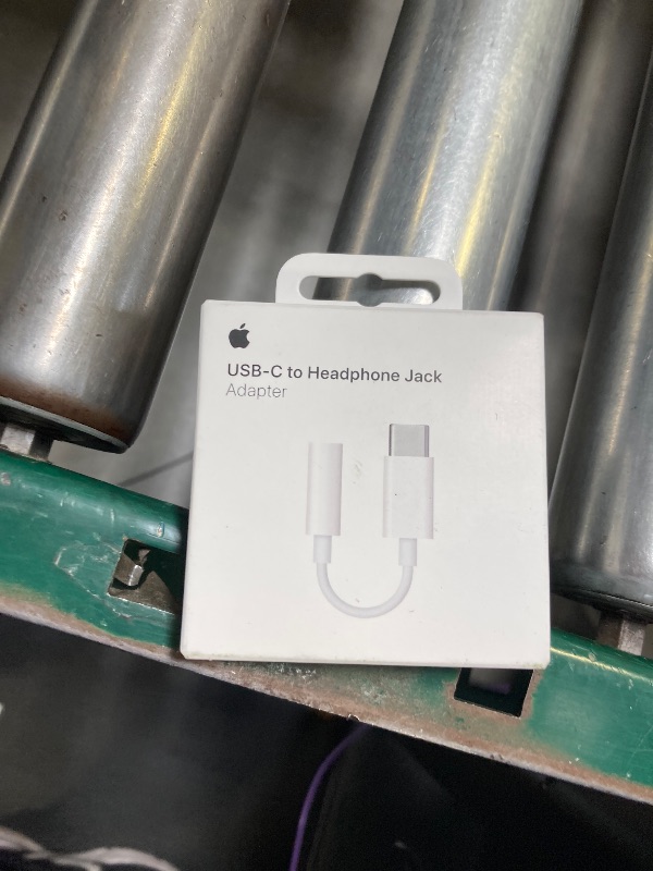 Photo 1 of Apple USB-C to 3.5 mm Headphone Jack Adapter