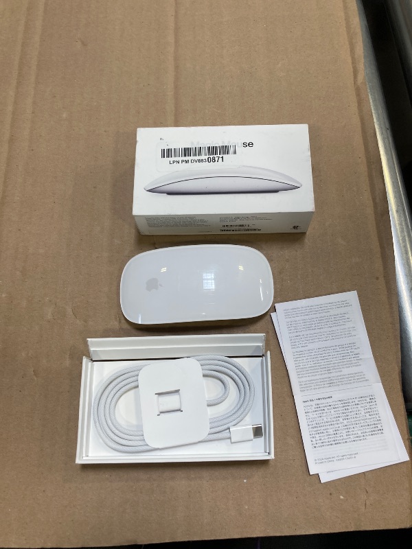 Photo 1 of Apple Magic Mouse - White Multi-Touch Surface ???????