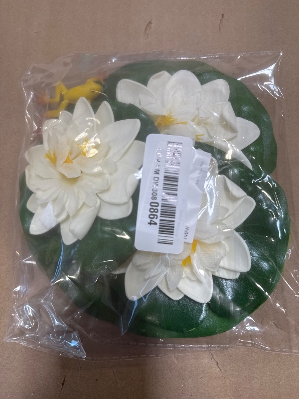 Photo 1 of PietyPet 10pcs Artificial Floating Foam Lotus Flowers with Artificial Frog Lotus Leaves, Lily Pads for Lake, Pond Plants Ornaments for Pool Aquarium Water Decoration, White