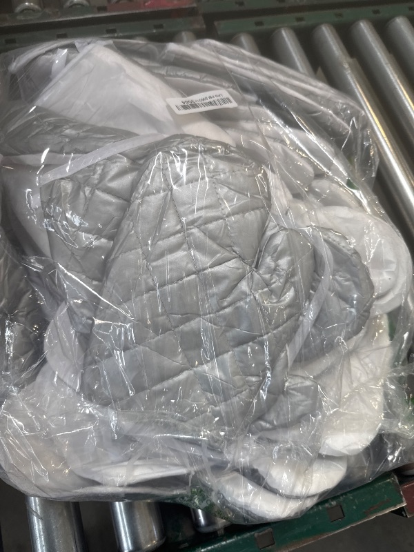 Photo 1 of Patelai 50 Pieces Blank Sublimation Oven Mitts Set Include Blank Sublimation Heat Resistance Oven Gloves and Pot Holders for DIY Kitchen Dining Room Accessories
