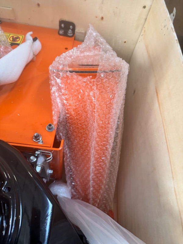 Photo 1 of VEVOR Wood Chipper Shredder Mulcher 12 HP HeavyDuty Gas Powered 6.7” 420cc 8.6kW
