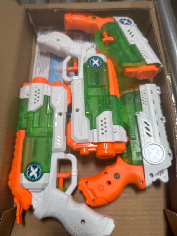 Photo 1 of X-Shot Nano Fast Fill (2 Pack) + Micro Fast-Fill (2 Pack) by ZURU Refresh Watergun, X Shot Water Toys, 4 Blasters Total, (Fills with Water in just 1 Second!)
