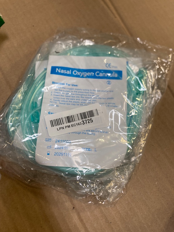 Photo 1 of 5 Pack Soft Nasal Oxygen Cannula for Adult - 7 Feet, Standard Connector, Kink Resistant, Lightweight Tubing for Comfortable Oxygen Delivery, Green