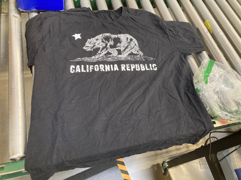 Photo 1 of CA Republic Shirt, Bear & Star | Distressed California State T-Shirt, SIZE NOT DISPLAYED