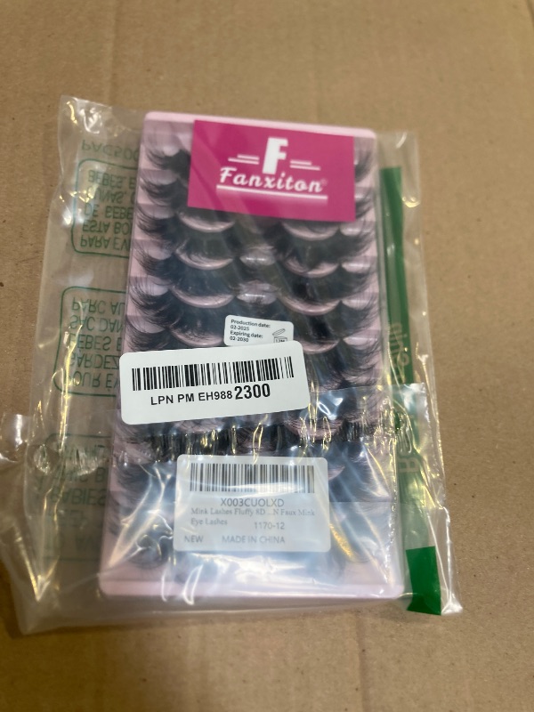 Photo 1 of Mink Lashes 8D Volume Dramatic False Eyelashes Soft 20 mm 10 Pairs Pack Wispy FANXITON Faux Mink Eye Lashes