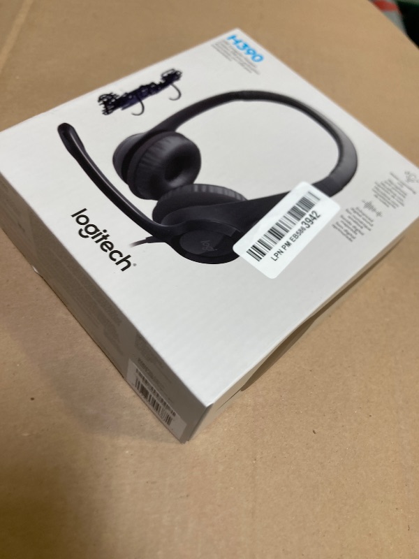 Photo 1 of Logitech H390 Gaming Headphones, Wired Headphones with Mic, USB Headset with Microphone for PC, Noise Cancelling Microphone for Video Meetings, Music, Gaming - Black