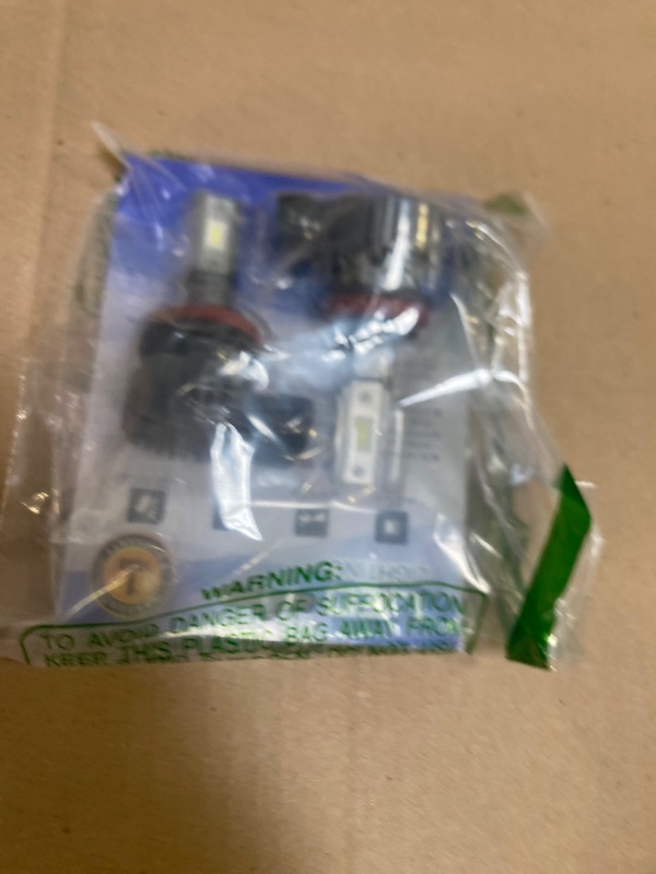 Photo 1 of CHOPDARK H11 H9 H8 H16JP LED Bulbs Fog Lamps 20000Lm 6500K Cool White 30W Plug and Play All in One Fanless EMC 2pcs
