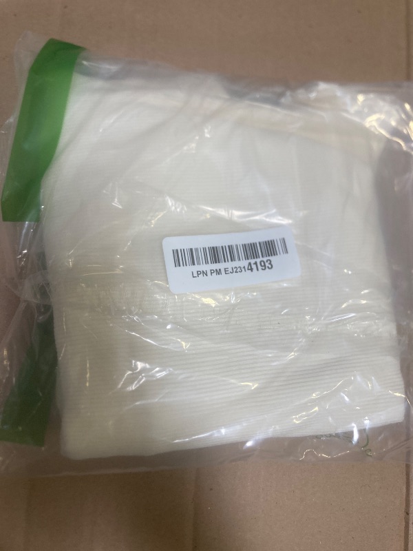 Photo 1 of Size L--SUUKSESS Women Padded Cotton Ribbed Tank Tops 2025 Sleeveless High Neck Racerback Basic Tops(Cream White, L)
