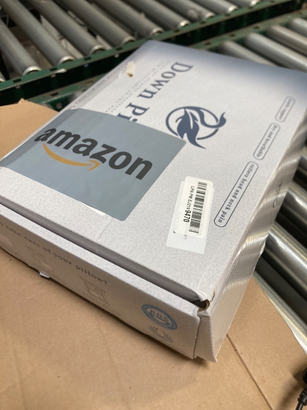 Photo 1 of Shilucheng Goose Down Pillows Queen Size, 900+ Fill Power 100% Cotton Shell 600 Thread Count Down Pillow,at Least 80% Down Filled Comfortable Hotel Pillows Relieve Neck Pressure