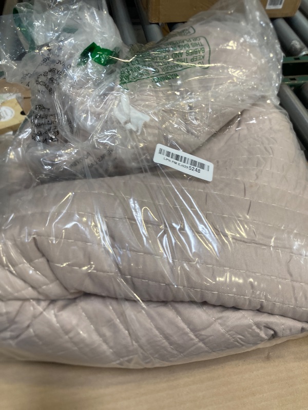 Photo 1 of Bedsure Taupe Quilts Queen Size - Queen Quilt Bedding Set Bedspread Coverlet, Lightweight Corduroy Pattern Bedspread,90"x96" 