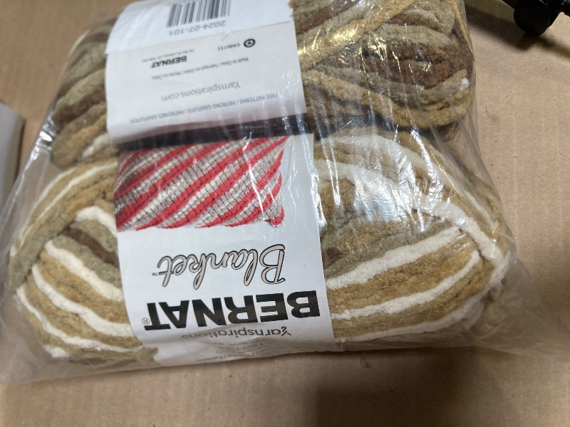Photo 1 of 2pack Bernat Blanket Sonoma Yarn - 3 Pack of 150g/5.3oz - Polyester - 6 Super Bulky - 108 Yards - Knitting/Crochet