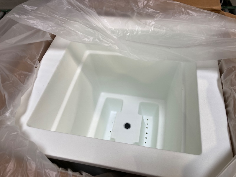 Photo 1 of  Mayne Fairfield 20x20 Square Traditional Plastic Planter in White 
