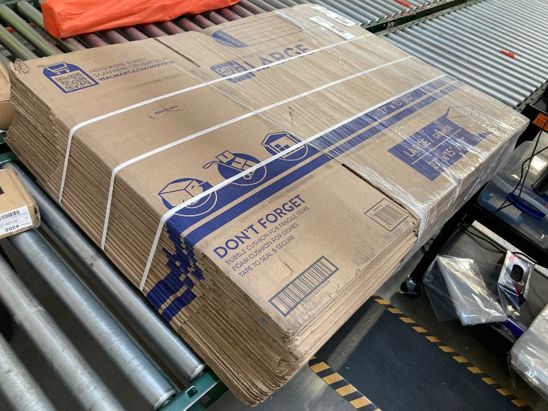 Photo 1 of (25 pack) Pen+Gear Large Heavy Duty Moving Boxes, 27L x 15W x 17.5H, Kraft