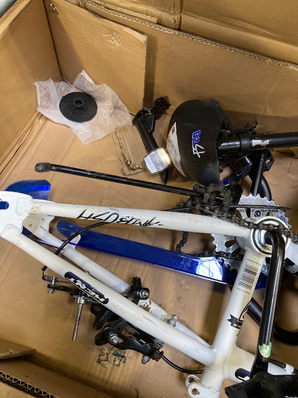 Photo 1 of  Kent 42062 20 Ambush Boys BMX Bike Blue 