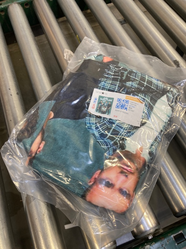 Photo 1 of ONE DIRECTION BLANKET, 30 X 40 INCHES