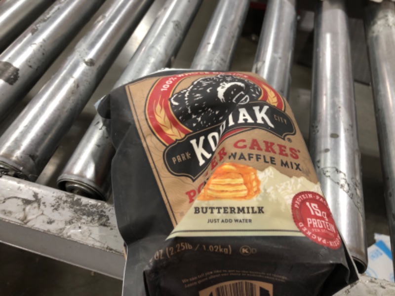 Photo 1 of Kodiak Grizzly Size Power Cakes Mix, Buttermilk, High Protein,100% Whole Grains (Pack of 1 bag)