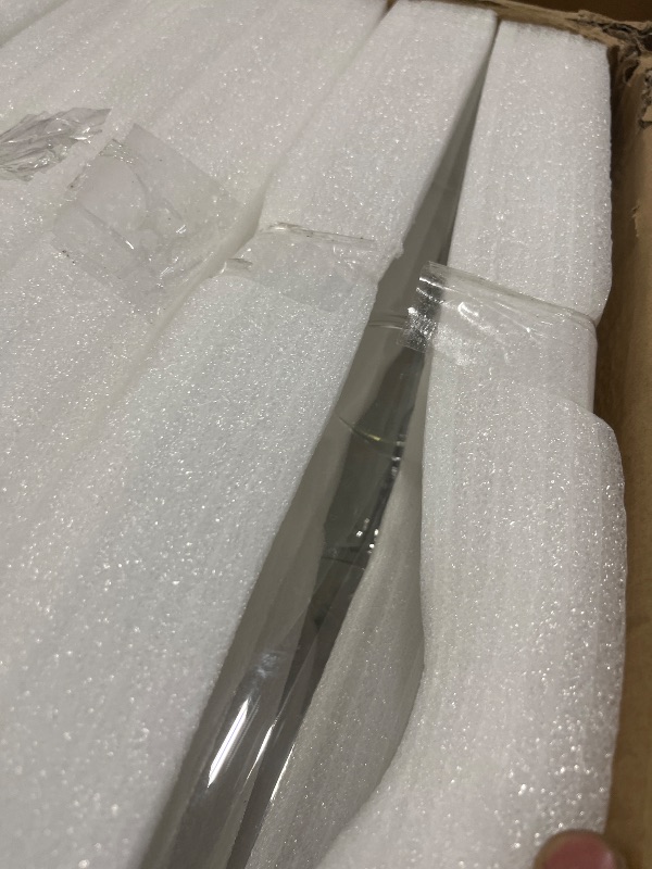 Photo 1 of Didaey 24 Pcs Glass Cylinder Vases Clear Flowers Vase Decorative 6,8,10 Inch Floating Candles Holders Table Centerpieces for Wedding Party Event Home Office Decor (3.4 x 6 in,3.4 x 8 in,3.4 x 10 in)