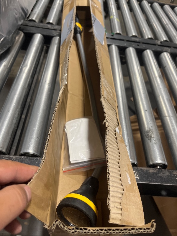 Photo 1 of Melnor 65146AMZ RelaxGrip 33" Shower Head Watering Wand with QuickConnects