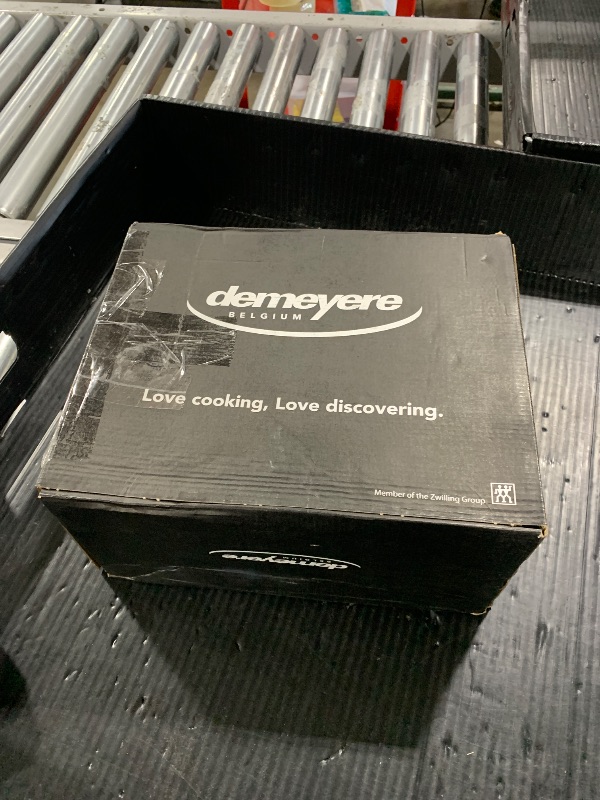 Photo 1 of Demeyere Atlantis 7-Ply Stainless Steel Dutch Oven, 5.5-qt