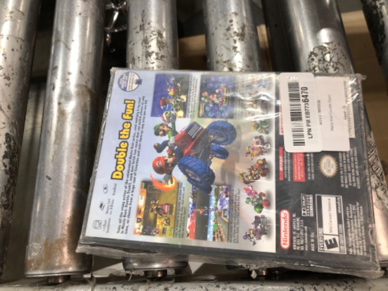 Photo 1 of Mario Kart Double Dash