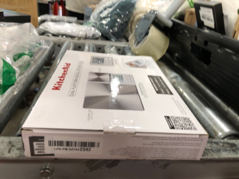 Photo 1 of KitchenAid KQ909 Dual Platform Digital Kitchen and Food Scale, 11 pound capacity and Precision 16oz capacity, White with Stainless Steel