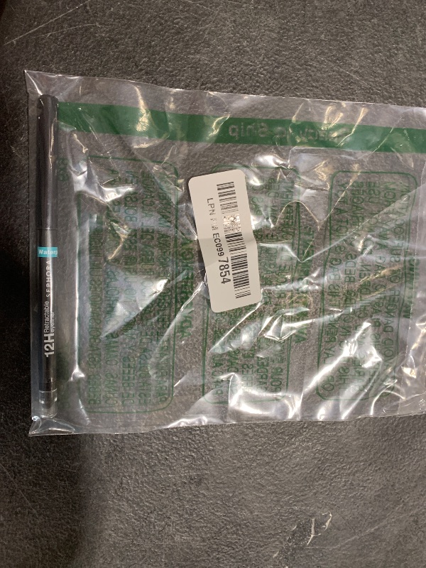 Photo 1 of SEPHORA COLLECTION Retractable Waterproof Eyeliner #1 Matte Black