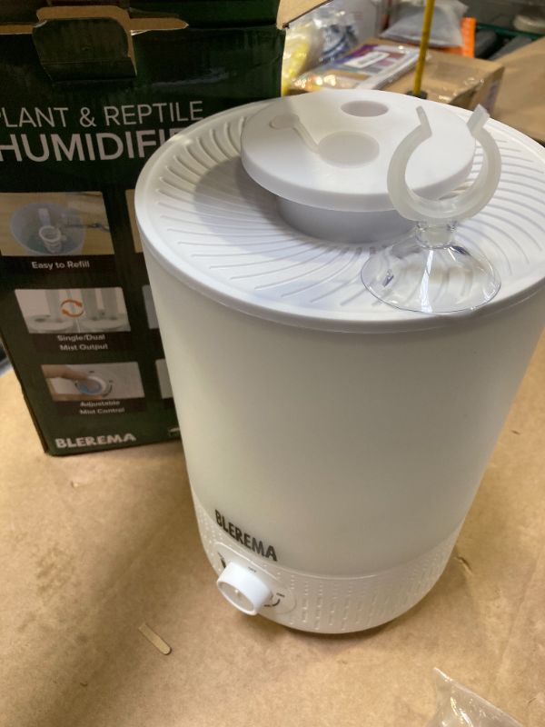 Photo 1 of No Leak Reptile Fogger Humidifiers Mister for Reptile Tank, 3L Top-Fill Terrarium Humidifier with Hose - Ideal for Snakes, Tortoises, Chameleons, Ball Python and Hermit Crabs (Single/Dual Fog Output)