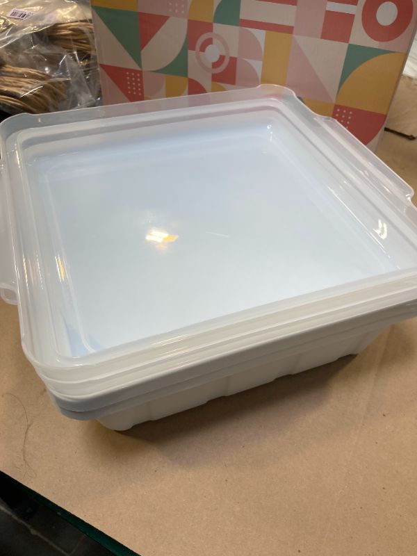 Photo 1 of 2 pcs Square Plastic Containers
