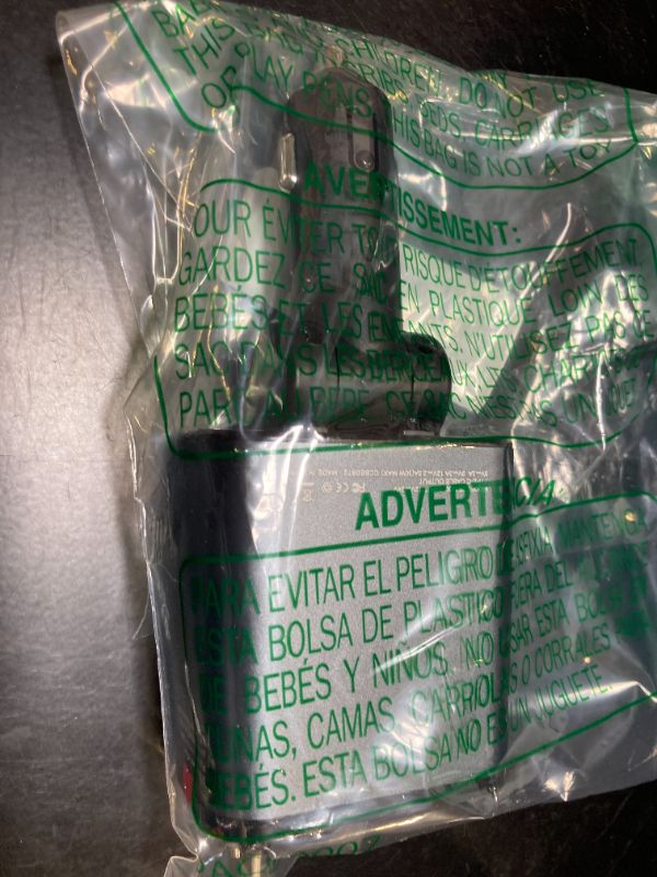 Photo 1 of LISEN Retractable Car Charger