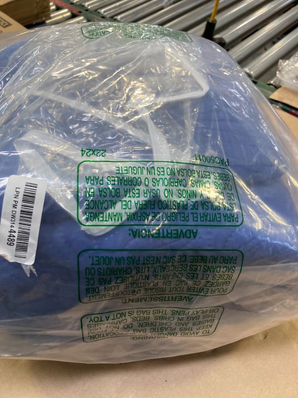 Photo 1 of King Quilt Blue 