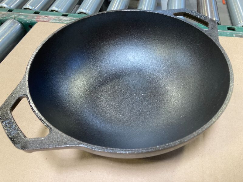 Photo 1 of Lodge Manufacturing Company L9MW Mini Wok Cast Iron, 9", Black