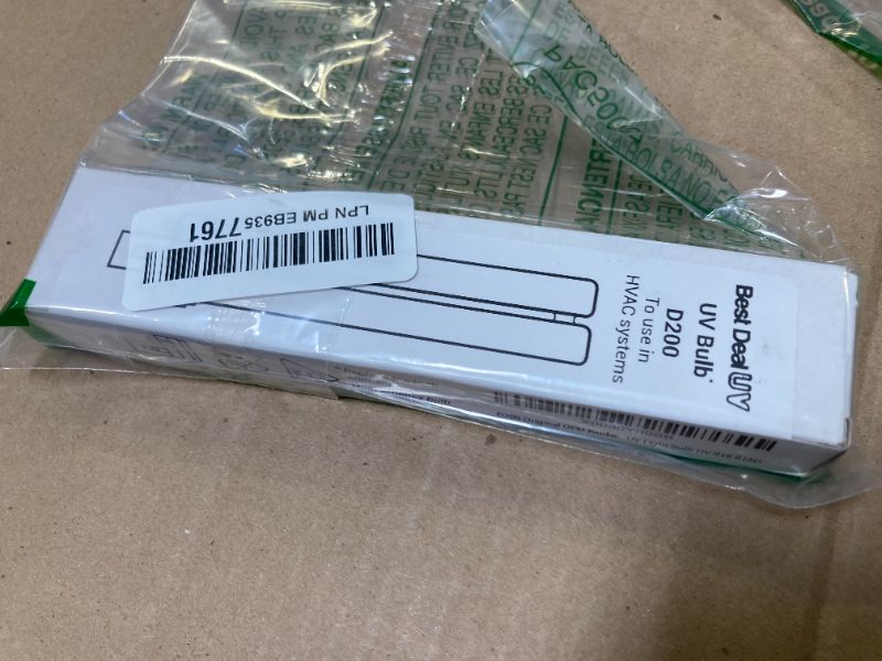 Photo 1 of D200 Original OEM Replacement UV Light Bulb UV R18 R18D