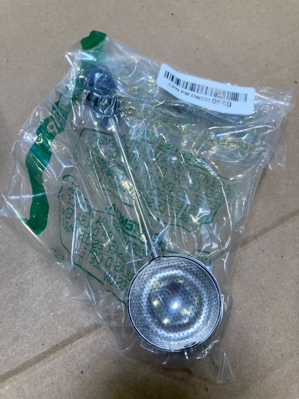 Photo 1 of OXO BREW Twisting Tea Ball Infuser