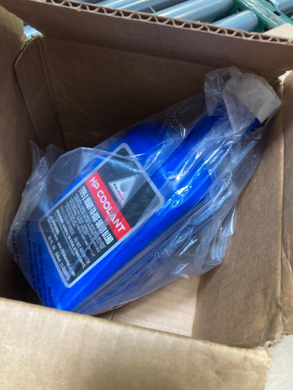 Photo 1 of Honda 08C50-C321S02 / 08CLA-999-0E0A8 HP Coolant, 1 Quart