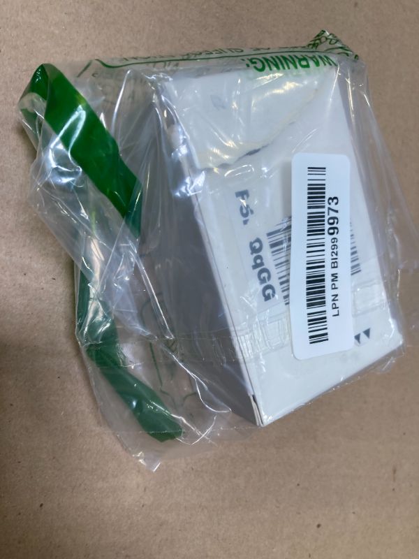 Photo 1 of 12V Power Supply, 12 Volt 1A 12W DC Power Supply, White Switching LED Power Adapter, AC 110V to 12V Wall Mounted Transformer Plug for LED Strip Lights with 5.5/2.1 DC Female Connector