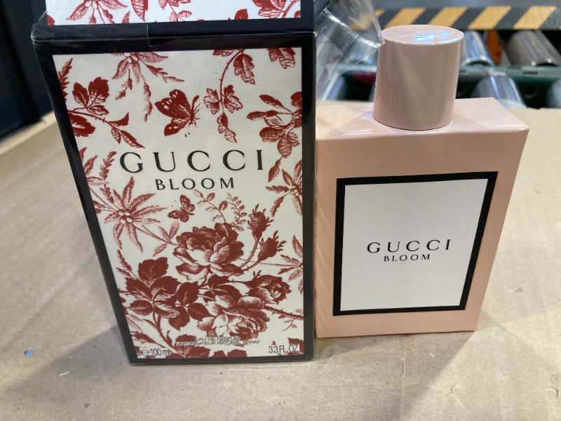 Photo 1 of Gucci Gucci Bloom EDT Spray Women 3.3 oz