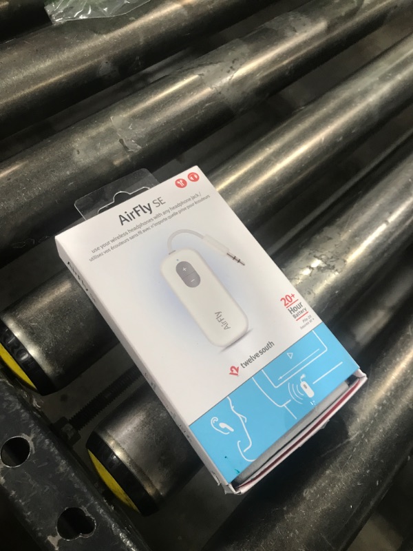 Photo 1 of Twelve South AirFly SE | Bluetooth Wireless Transmitter/Adapter for AirPods/Wireless or Noise-Cancelling Headphones; use on Airplanes and Gym Equipment, 20+ hr Battery Life