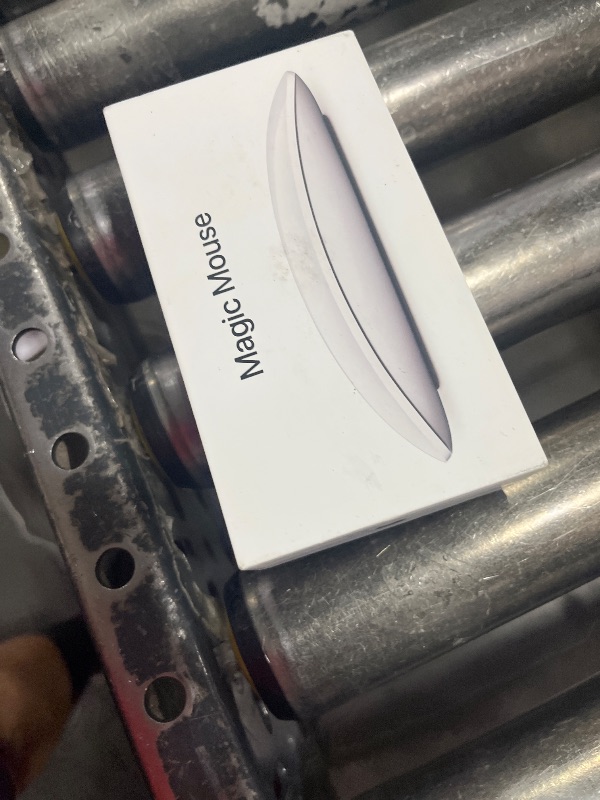 Photo 1 of Apple Magic Mouse - White Multi-Touch Surface ???????