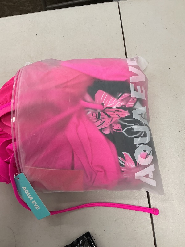 Photo 1 of Aqua Eve Two Piece Women's Tankini Swimsuits Blouson Swim Tank Top with Shorts Modest Bathing Suits Pink Floral XL