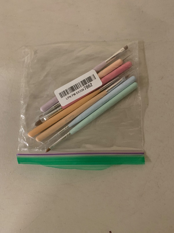 Photo 1 of GAOY 8 Pcs Nail Brushes for Nail Art, Nail Design Tools for Nail Detail Painting, French Liner and Dotting Pens for Nail DIY