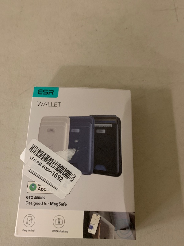Photo 1 of ESR for MagSafe Wallet with Find My Functionality, 5 Cards Holder, RFID-Blocking, Strong Magnetic Wallet for iPhone, for iPhone 17/16/15/14/13/12 Series, Not for 13/12 Mini, Black