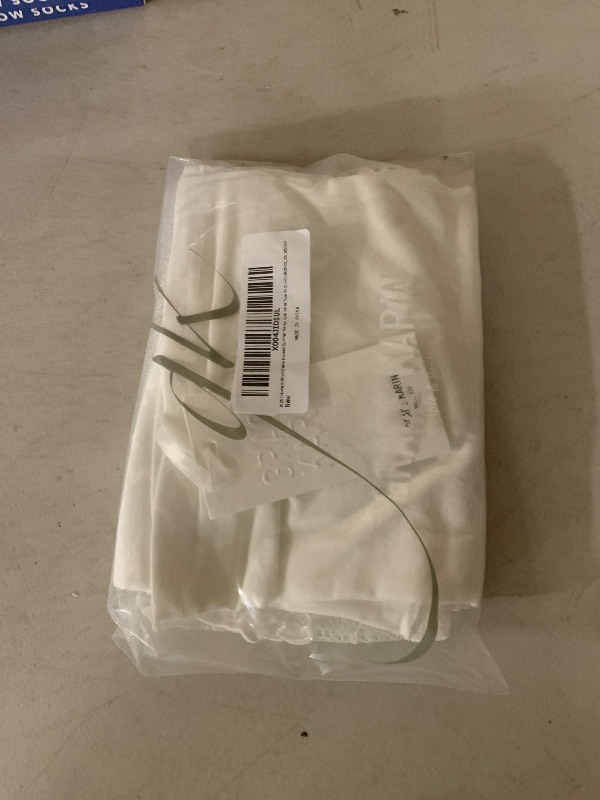 Photo 1 of 2025 Crewneck Short Sleeve Blouses Summer Trendy Cute White Tops for Women White Fitted Shirt White L