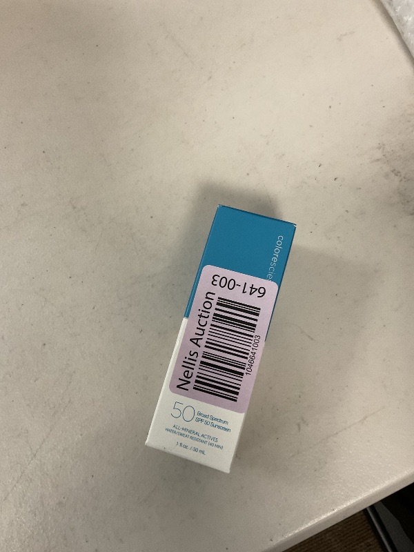 Photo 1 of Colorescience Even Up Clinical Pigment Perfector, Water Resistant, Mineral Facial Sunscreen & Primer, Broad Spectrum 50 SPF UV Skin Protection, 1 Fl Oz