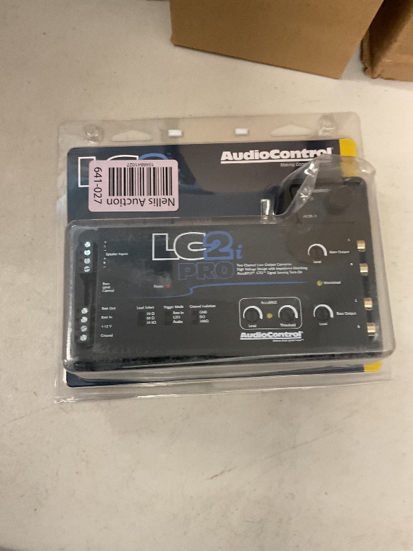 Photo 1 of AudioControl LC2i PRO 2-Channel Line Output Converter with Wireless Qi Universal Phone Charger Kit. Impedance Matching, AccuBASS, GTO, Audio Signal Sense, 12V Turn-On and ACR-1 Dash Remote Sub Control