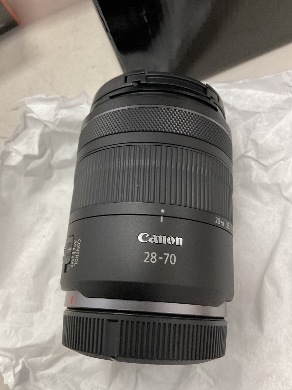 Photo 1 of Canon RF28-70mm F2.8 is STM